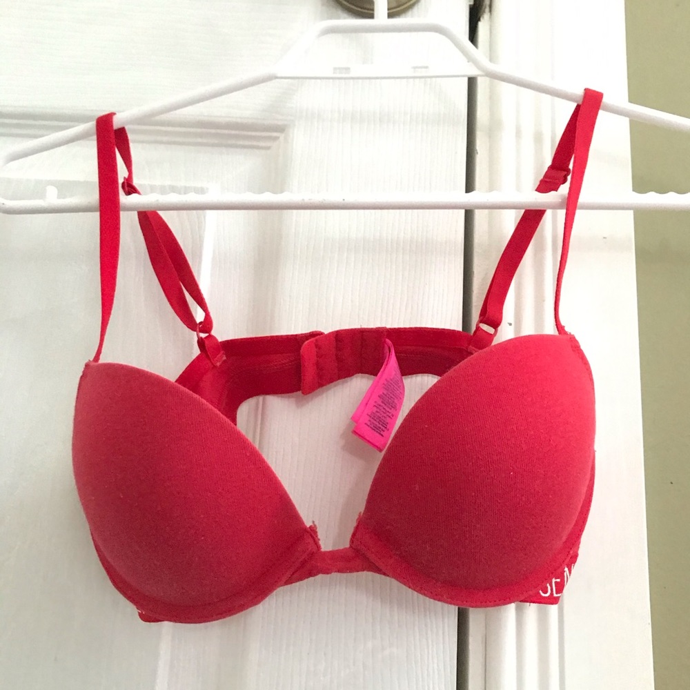 Red La Senza Push up Plunge Bra